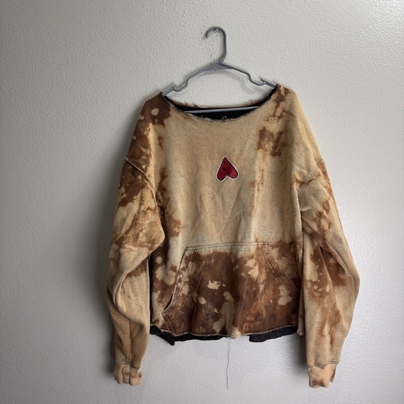 Heart Vintage Sweatshirt Pullover Distressed - Picture 1 of 7